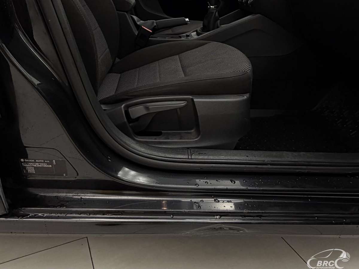 Skoda Octavia, 1.6 l., Хэтчбек