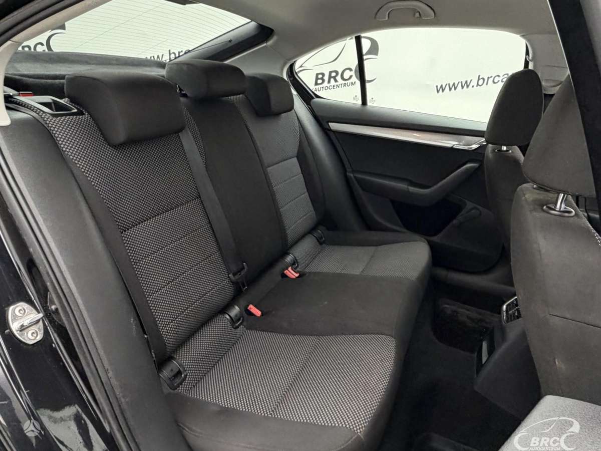Skoda Octavia, 1.6 l., Хэтчбек