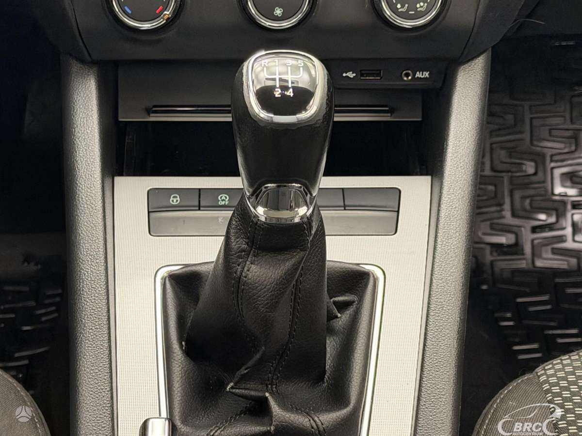 Skoda Octavia, 1.6 l., Хэтчбек