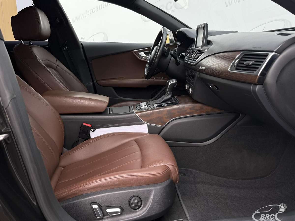 Audi A7, 3.0 l., hatchback