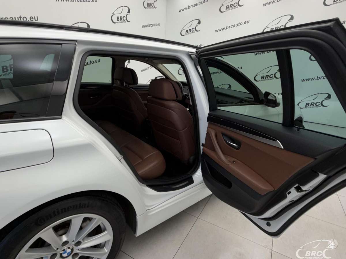 BMW 520, 2.0 l., wagon