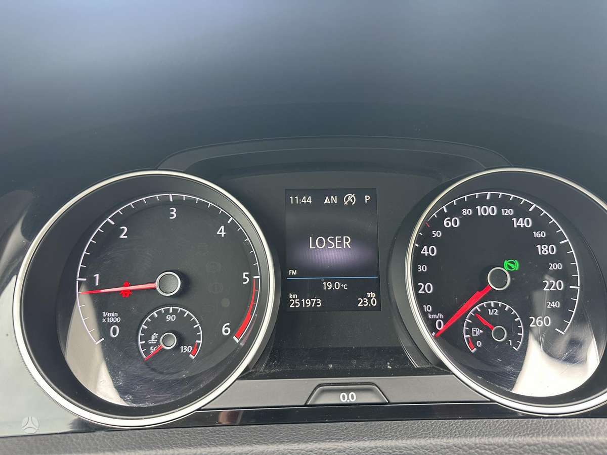Volkswagen Golf, 1.6 l., Универсал