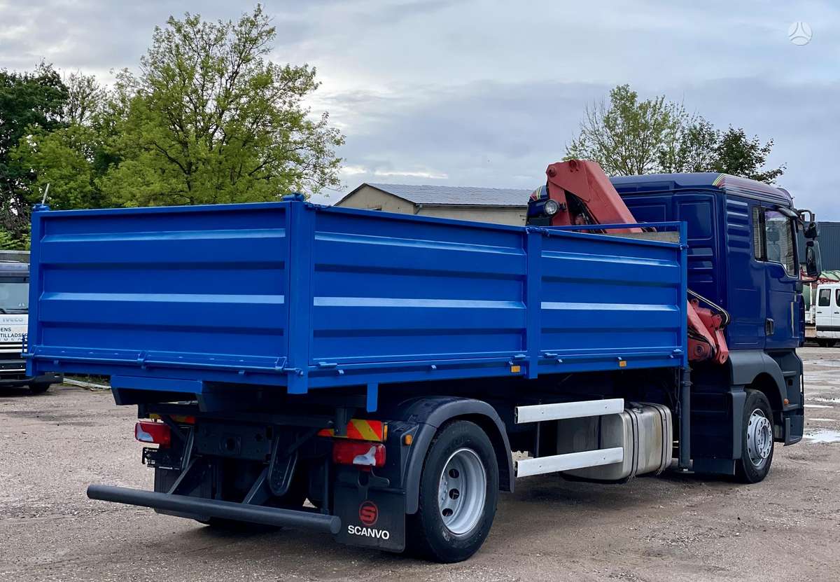 MAN TGA, dumpers with crane