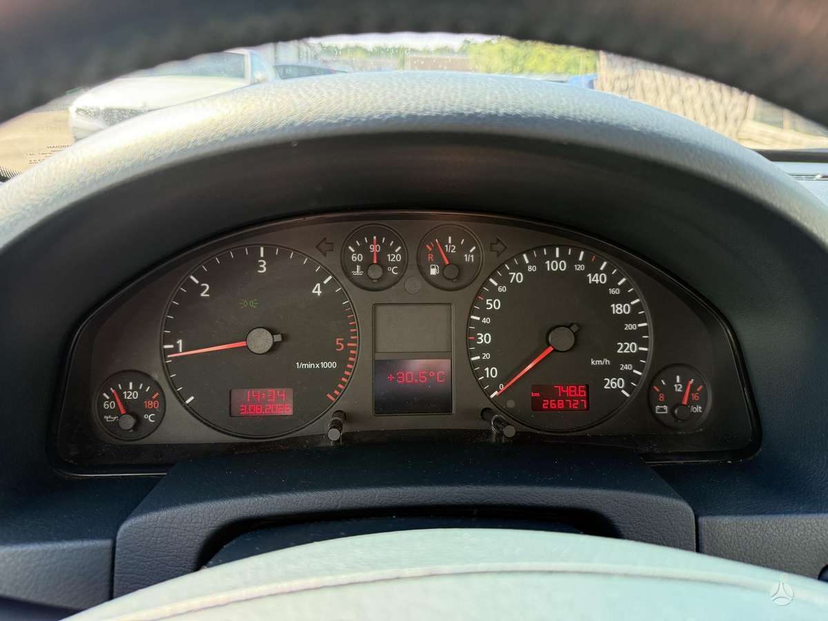 Audi A6, 1.9 l., Седан