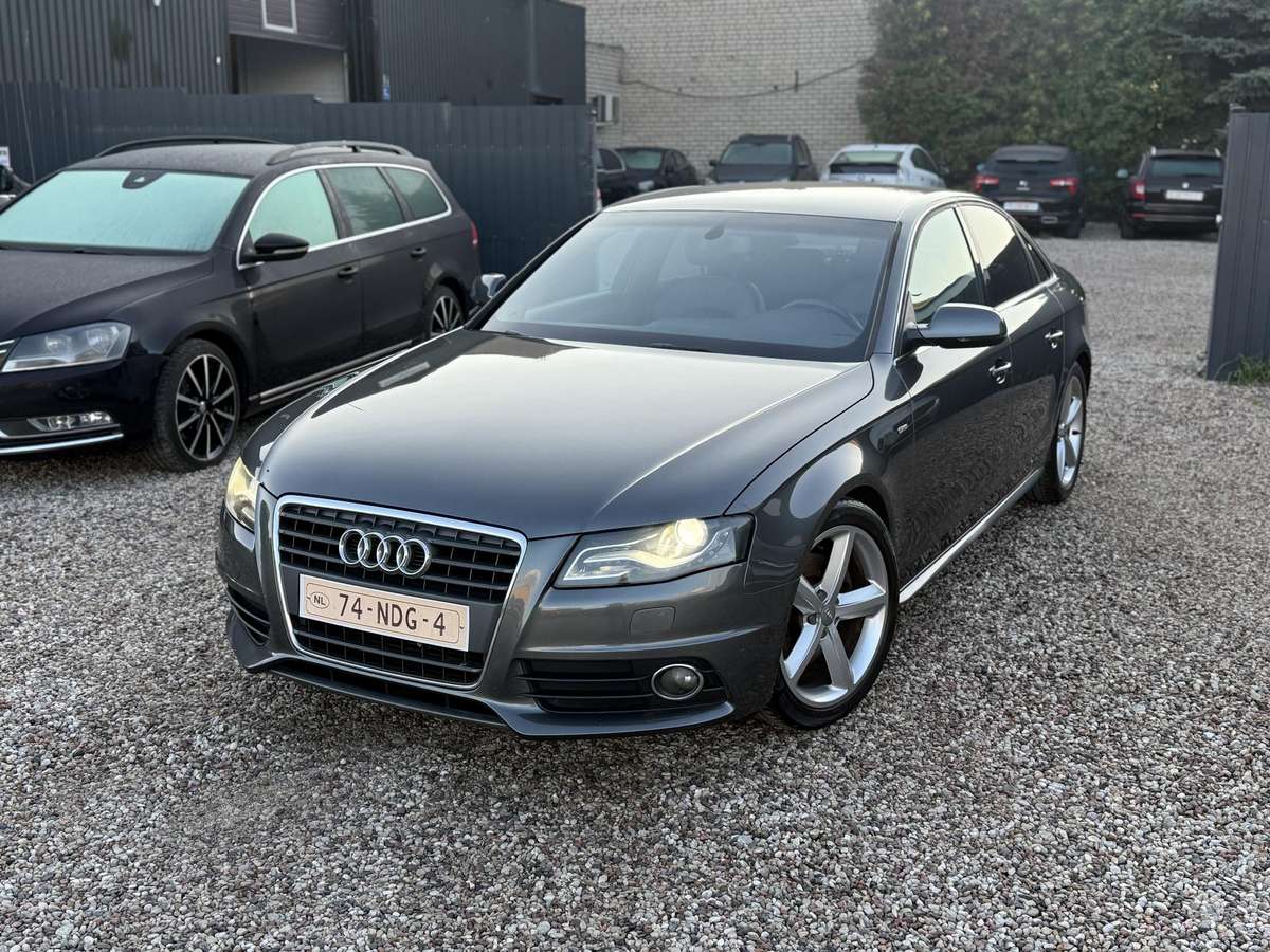 Audi A4, 1.8 l., Седан