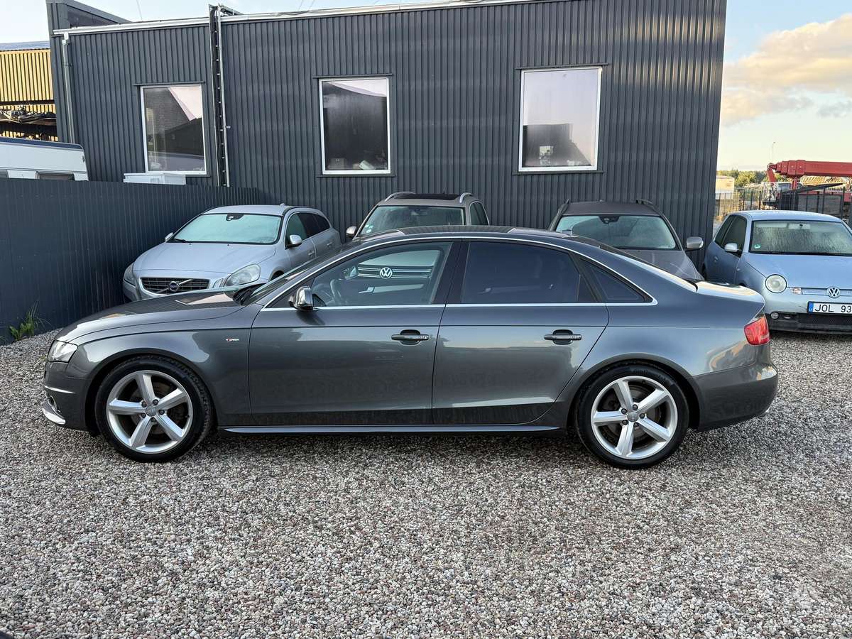 Audi A4, 1.8 l., Седан
