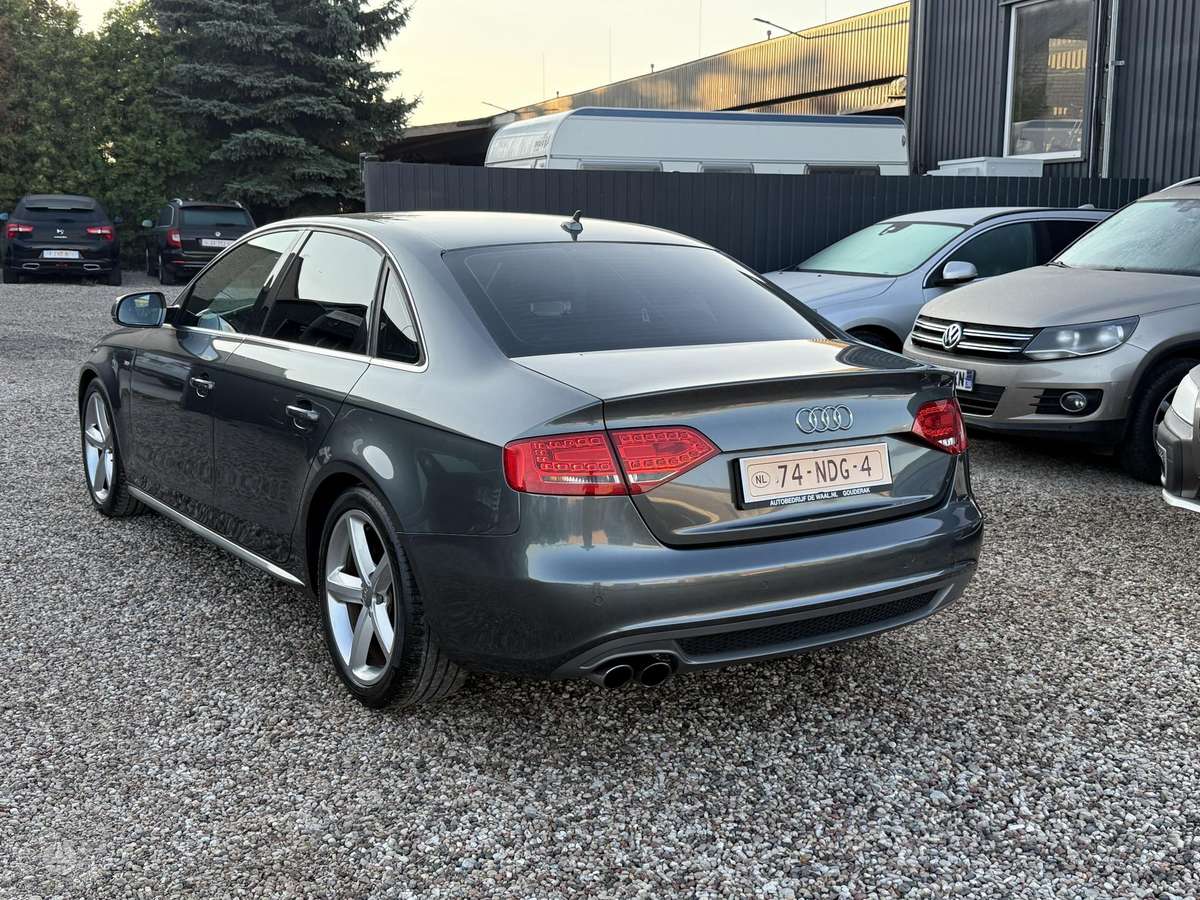 Audi A4, 1.8 l., Седан
