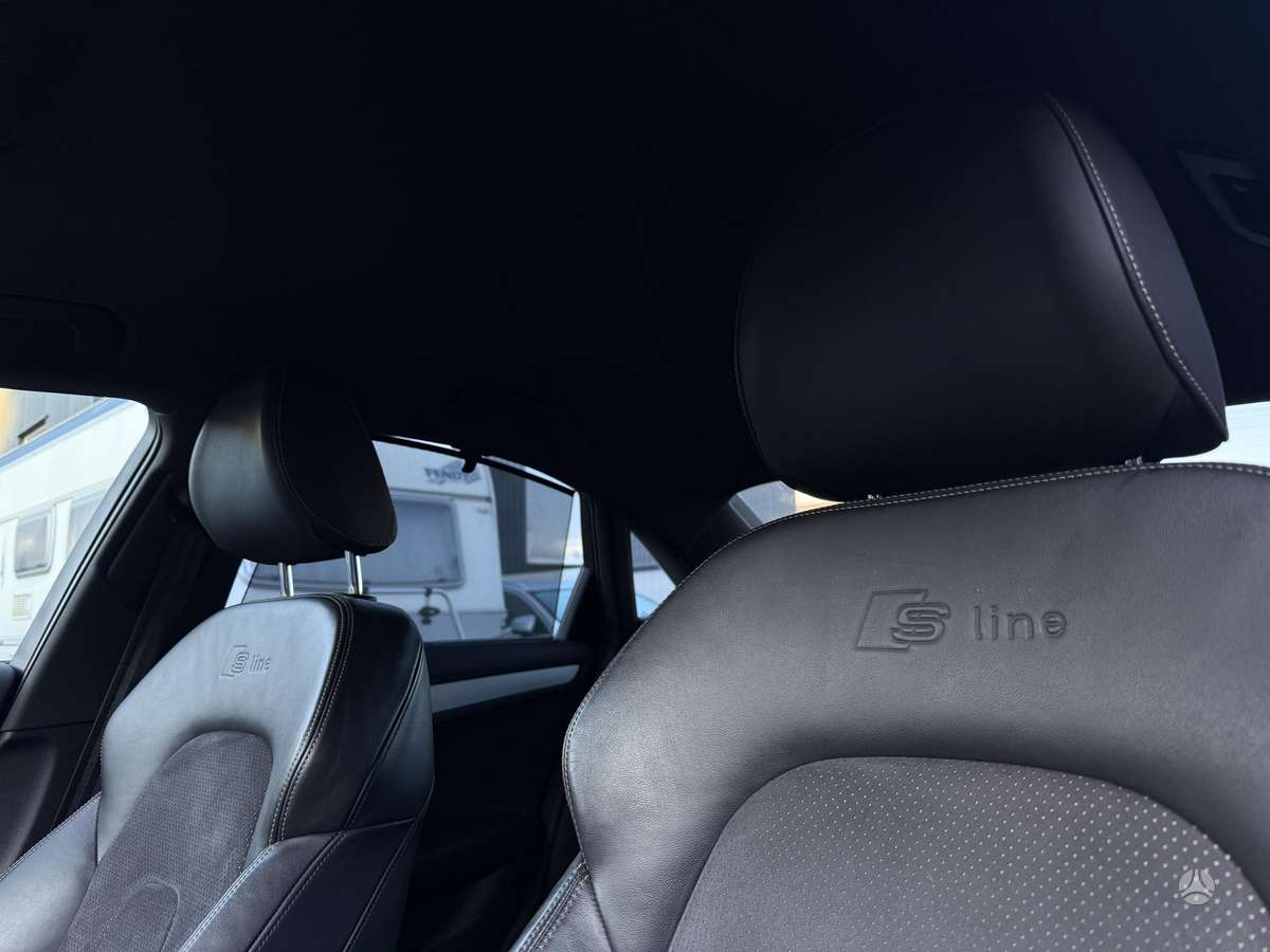Audi A4, 1.8 l., Седан