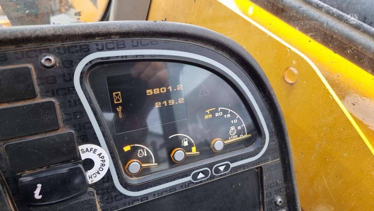 JCB 540-140 Hi Viz, telescopic handler