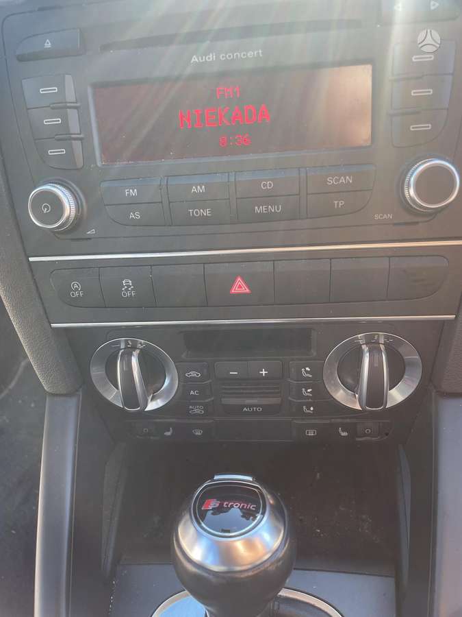 Audi A3, 1.6 l., Хэтчбек
