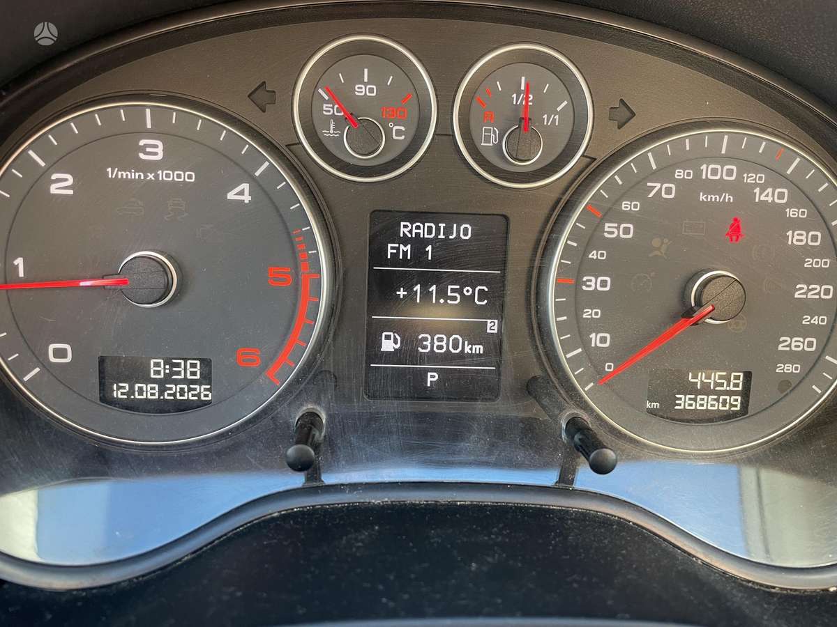 Audi A3, 1.6 l., Хэтчбек