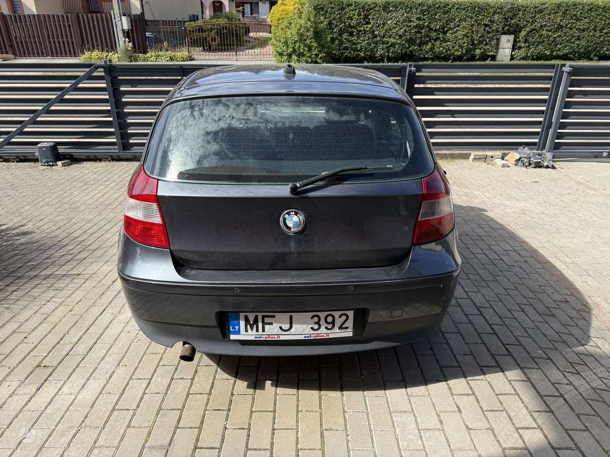 BMW 118, 2.0 l., hatchback