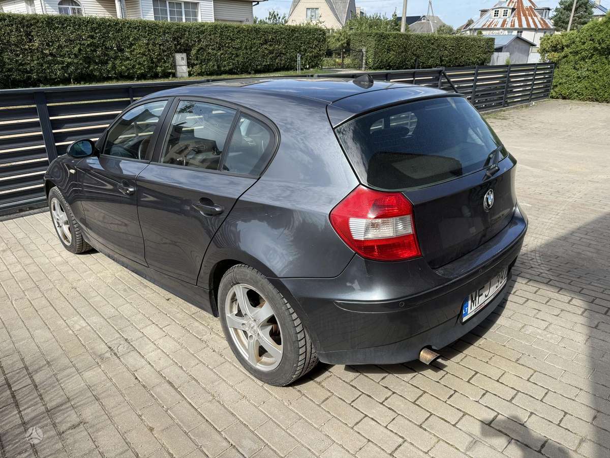 BMW 118, 2.0 l., Хэтчбек