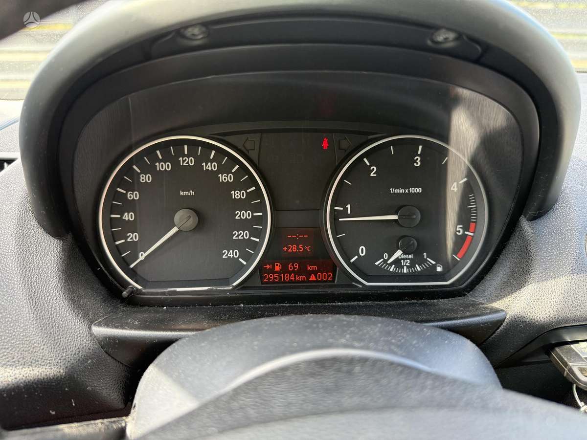 BMW 118, 2.0 l., Хэтчбек