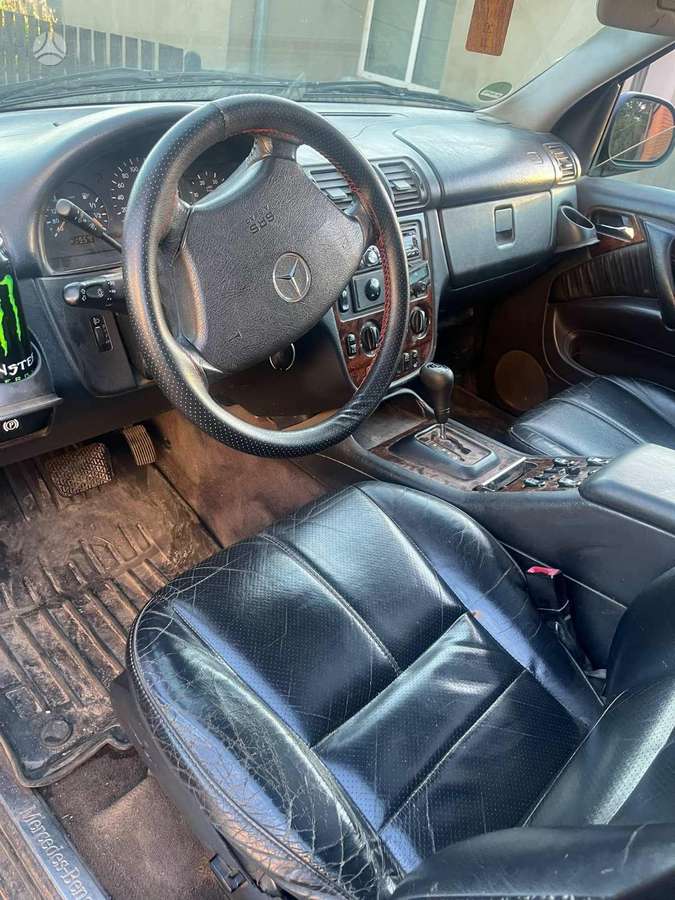 Mercedes-Benz ML320 по частям