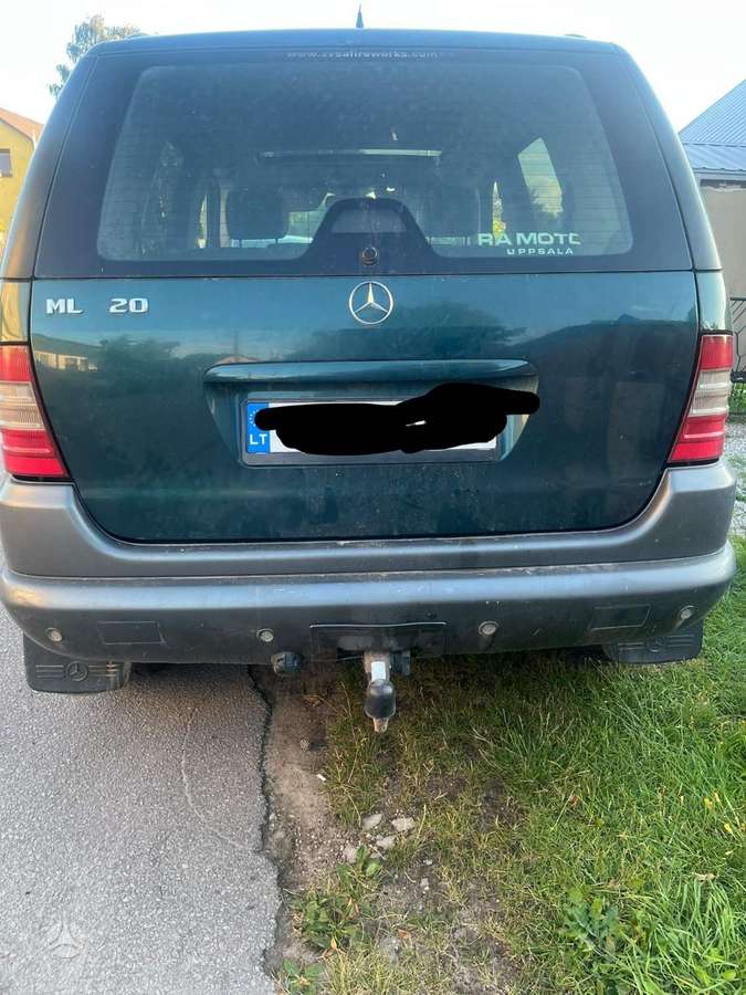 Mercedes-Benz ML320 dalimis