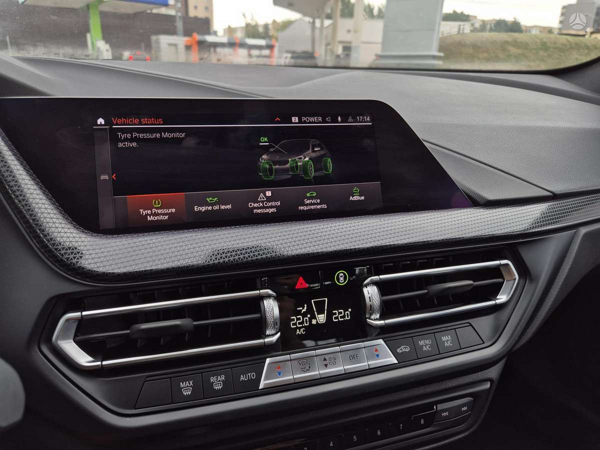 BMW 116, 1.5 l., hatchback