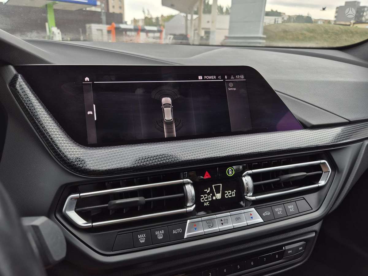 BMW 116, 1.5 l., hatchback