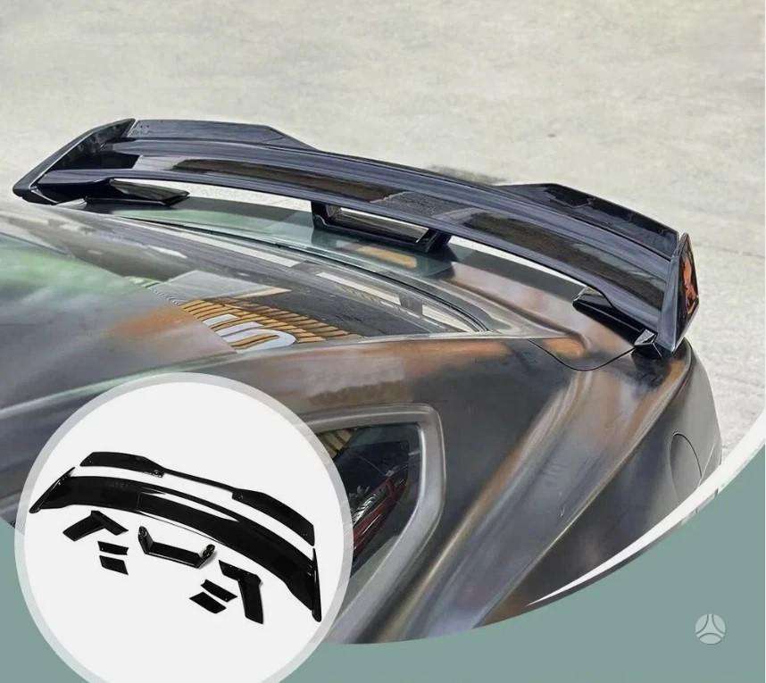 Ford Mustang spoilers