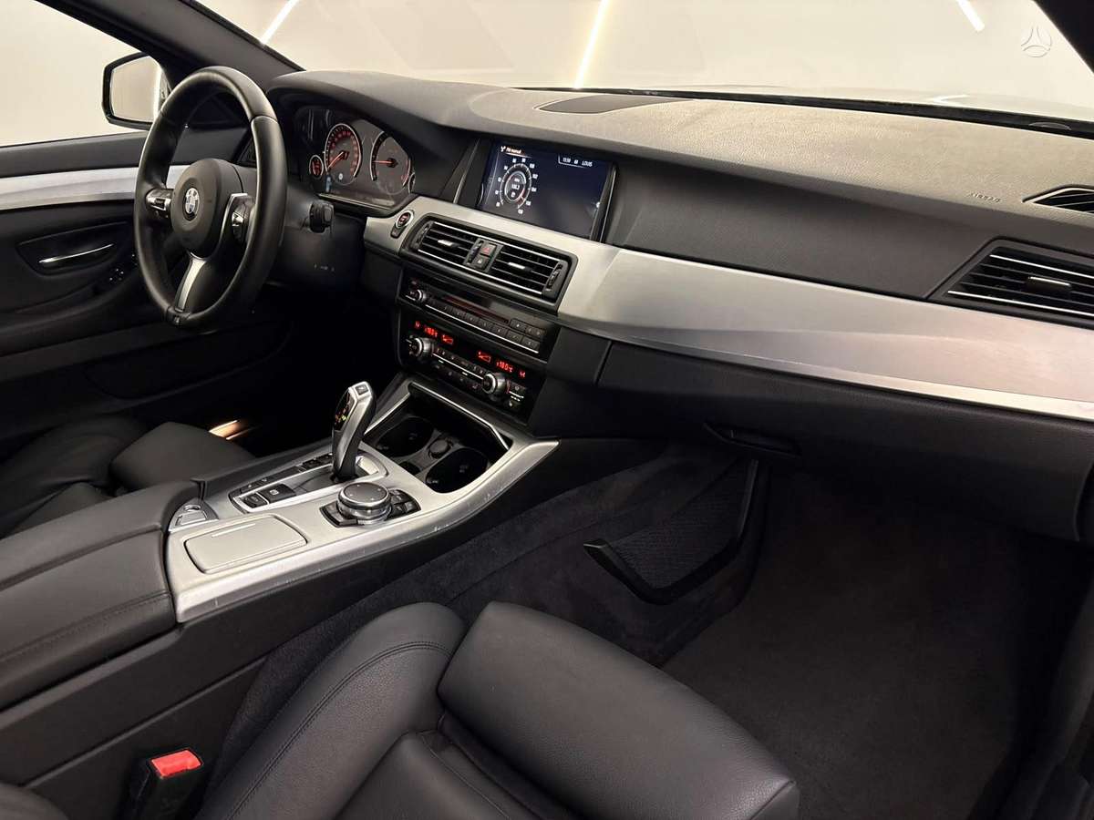 BMW 520, 2.0 l., wagon