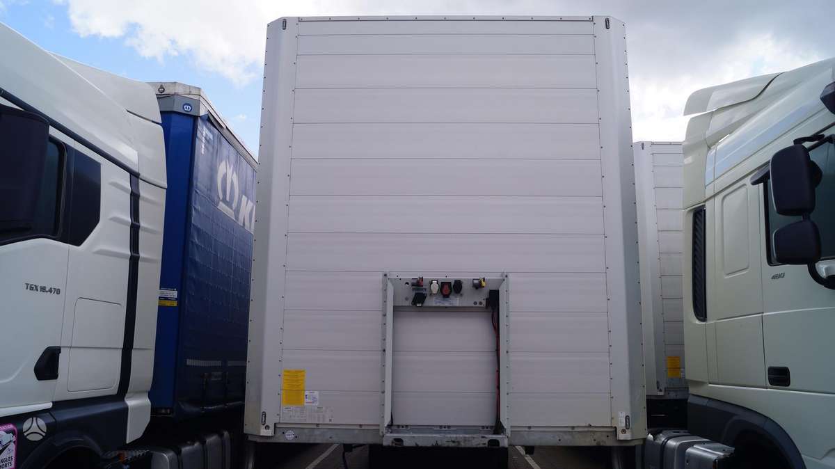 Schmitz Cargobull, box / van type