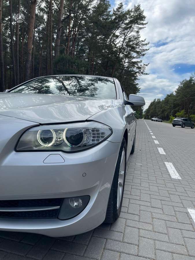 BMW 525, 3.0 l., Седан