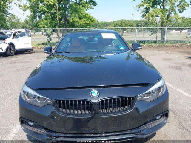 BMW 430, Седан