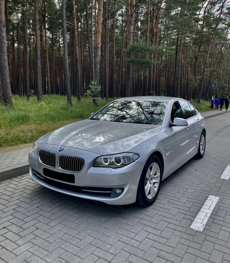 BMW 525, 3.0 l., Седан