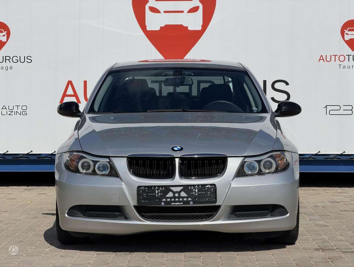 BMW 320, 2.0 l., Седан