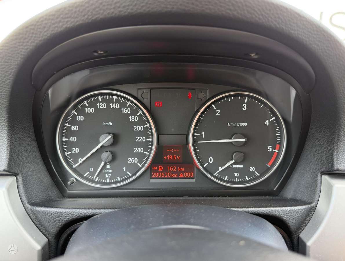 BMW 320, 2.0 l., sedanas