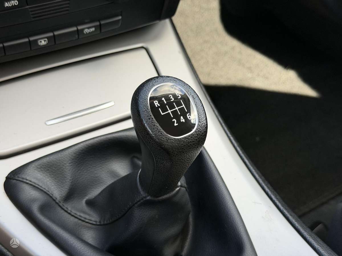 BMW 320, 2.0 l., Седан
