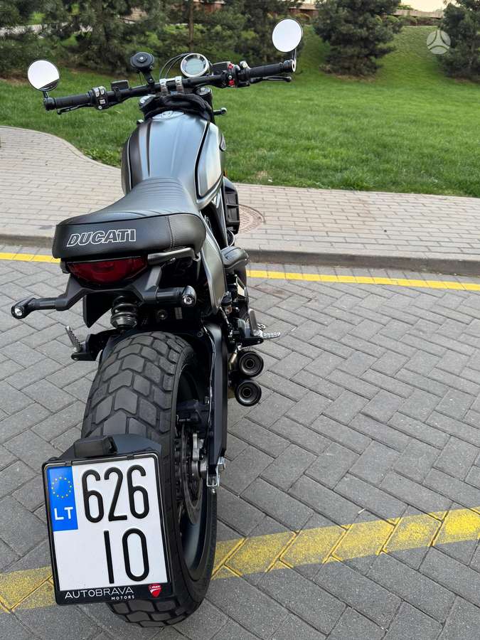 Ducati Scrambler 803cc, street / classic