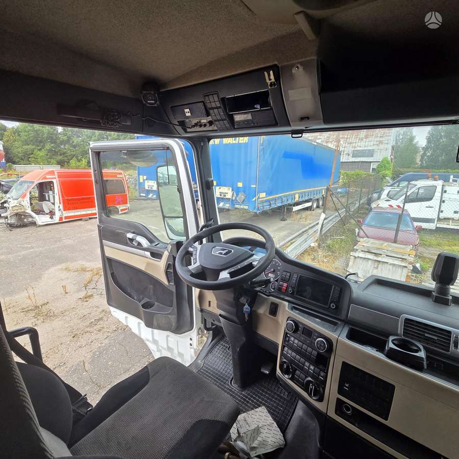 MAN TGX 18.510 Hydrodrive 4x4, single sleeper