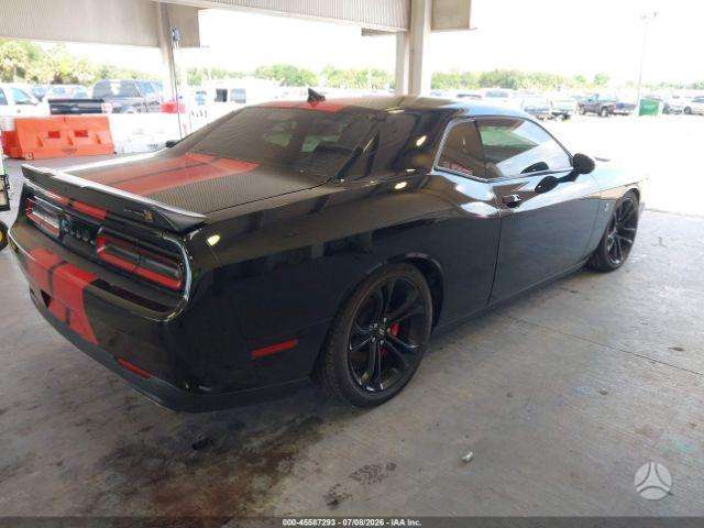 Dodge Challenger, coupe