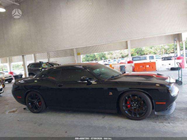 Dodge Challenger, coupe