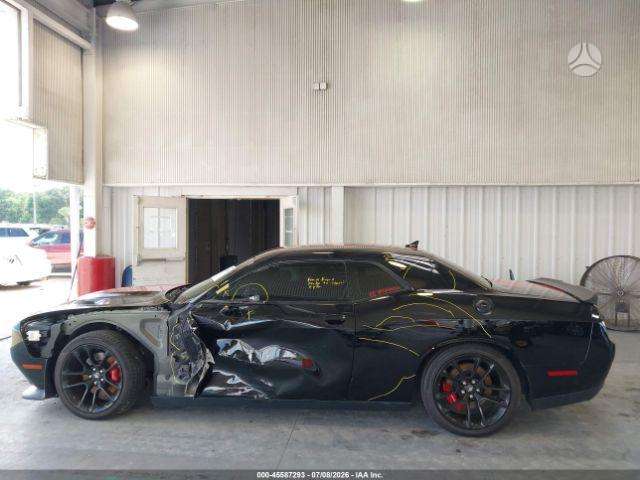 Dodge Challenger, Купе (coupe)