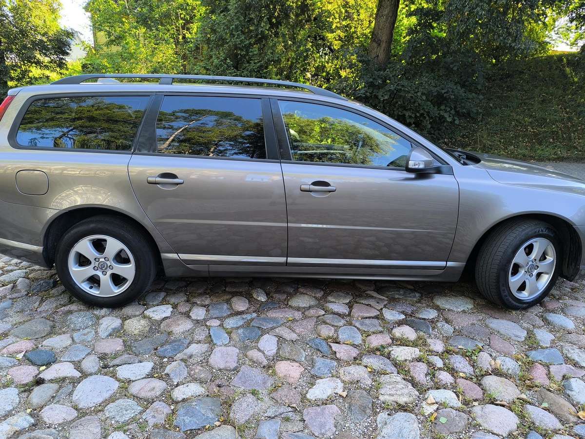Volvo V70, 2.4 l., Универсал