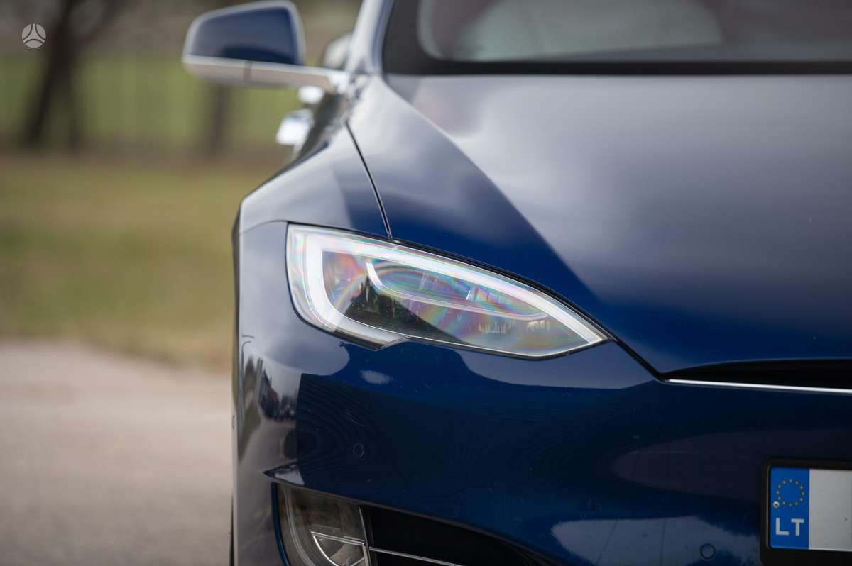 Tesla Model S, 100 kWh, hečbekas