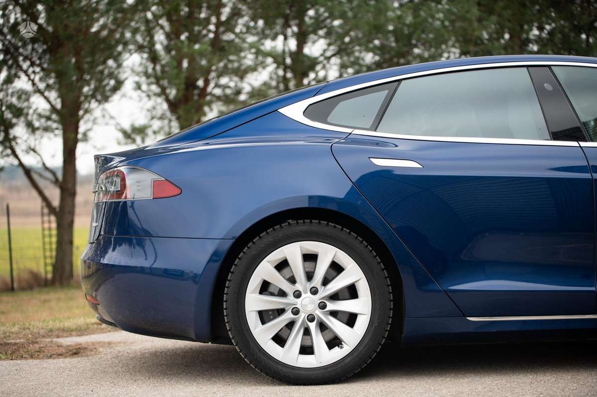 Tesla Model S, 100 кВт·ч, Хэтчбек