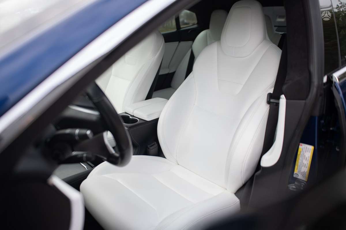 Tesla Model S, 100 kWh, hečbekas