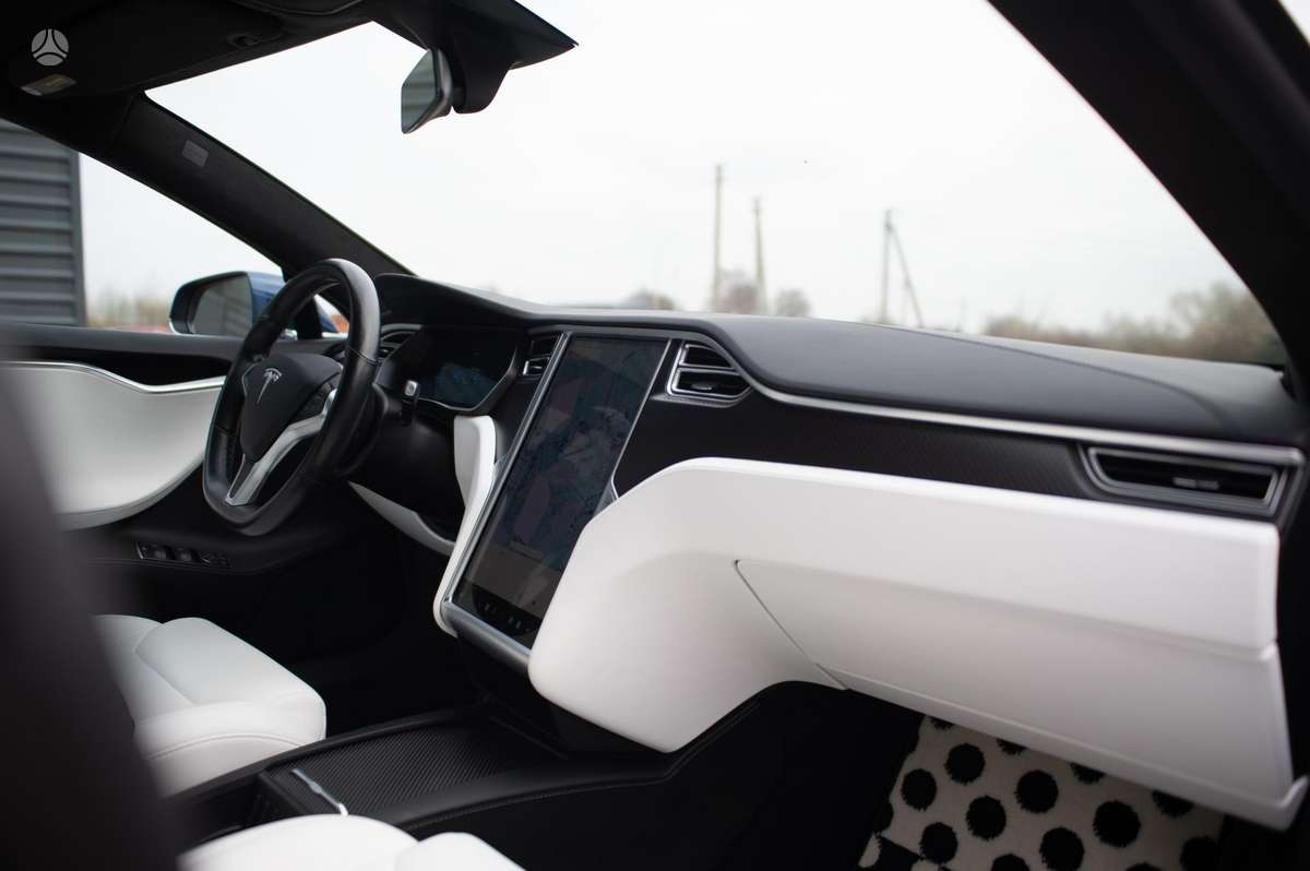 Tesla Model S, 100 kWh, hečbekas