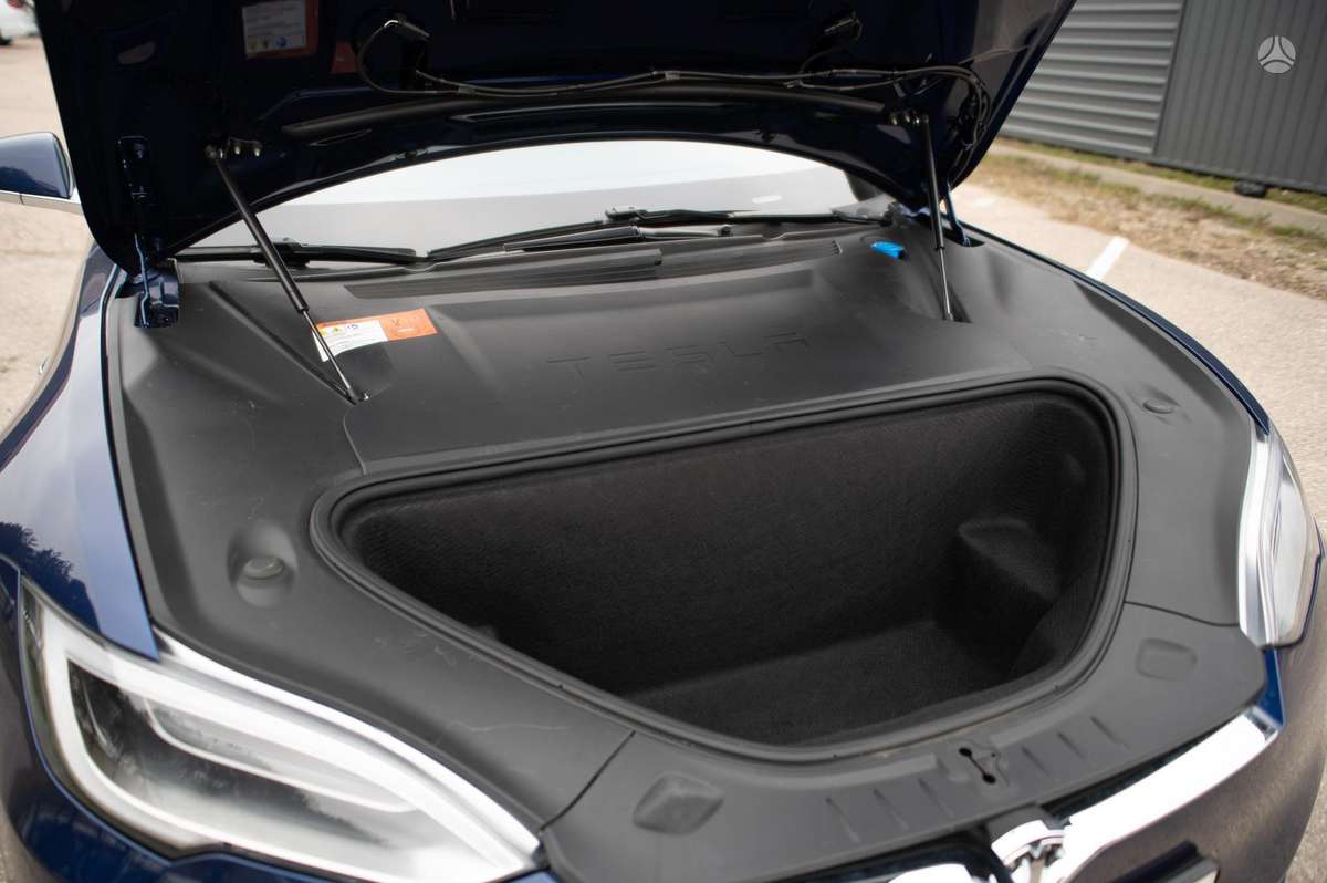 Tesla Model S, 100 кВт·ч, Хэтчбек