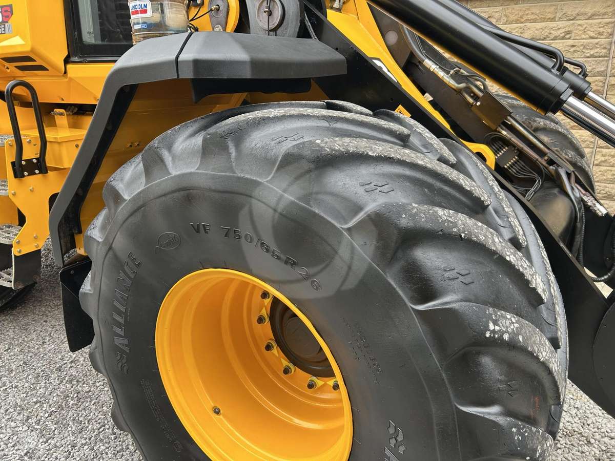JCB 435S, самоходные погрузчики