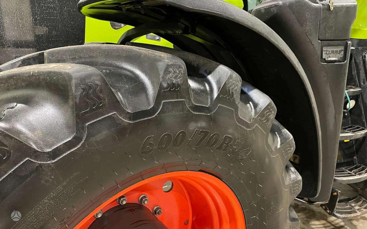 Claas Axion 950 CMATIC, tractors