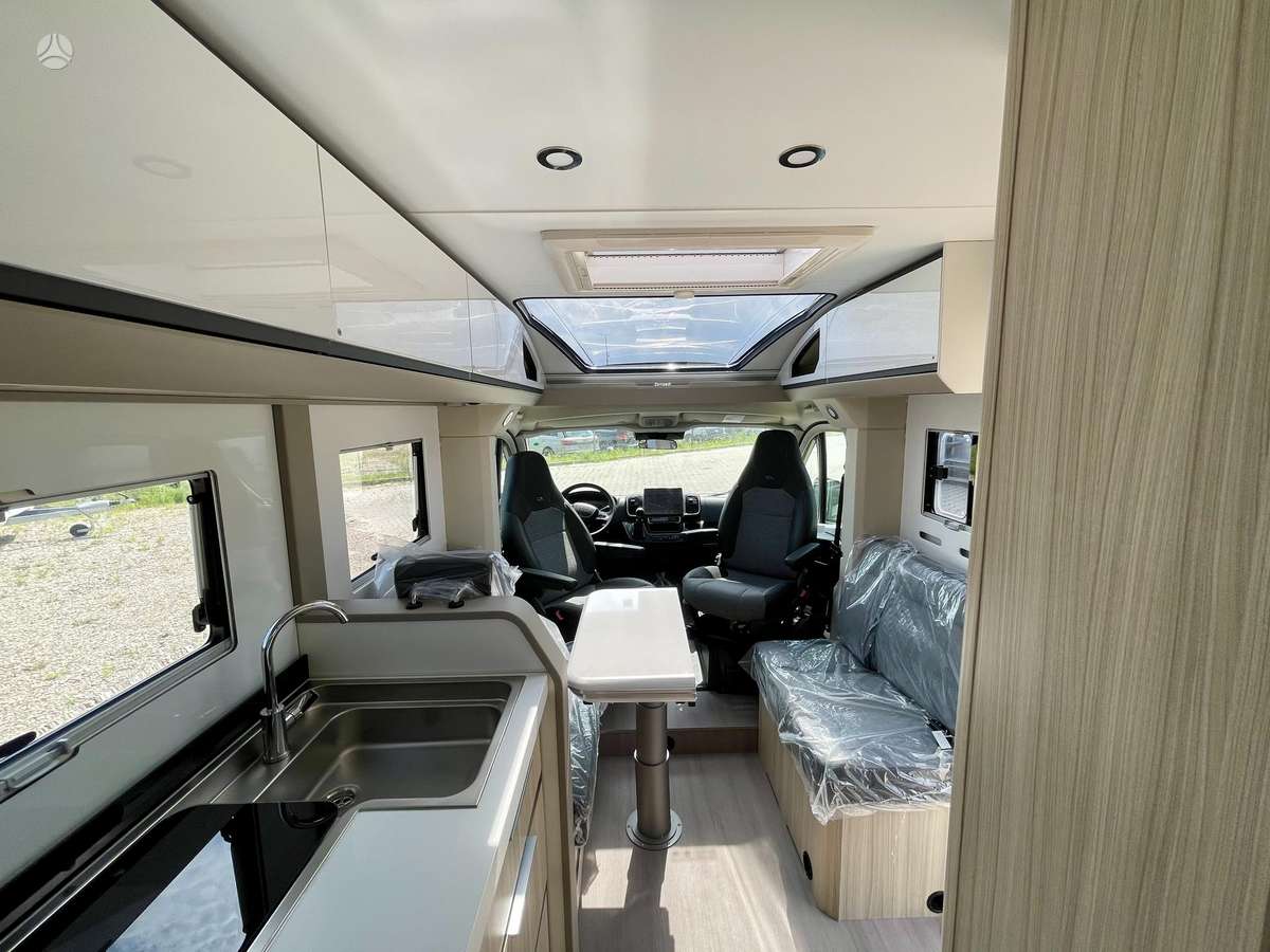 Adria Compact Supreme DL, campers