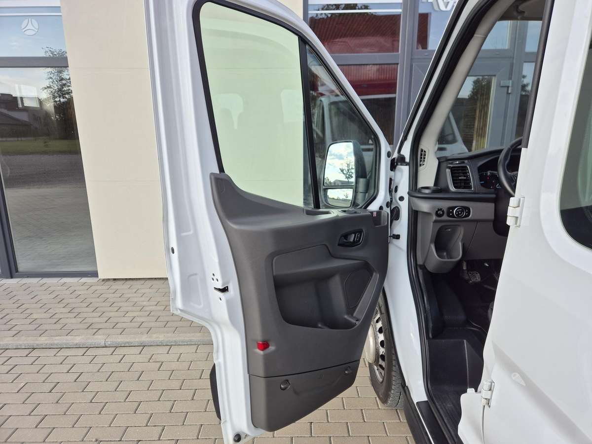 Ford Transit, bortiniai su tentu