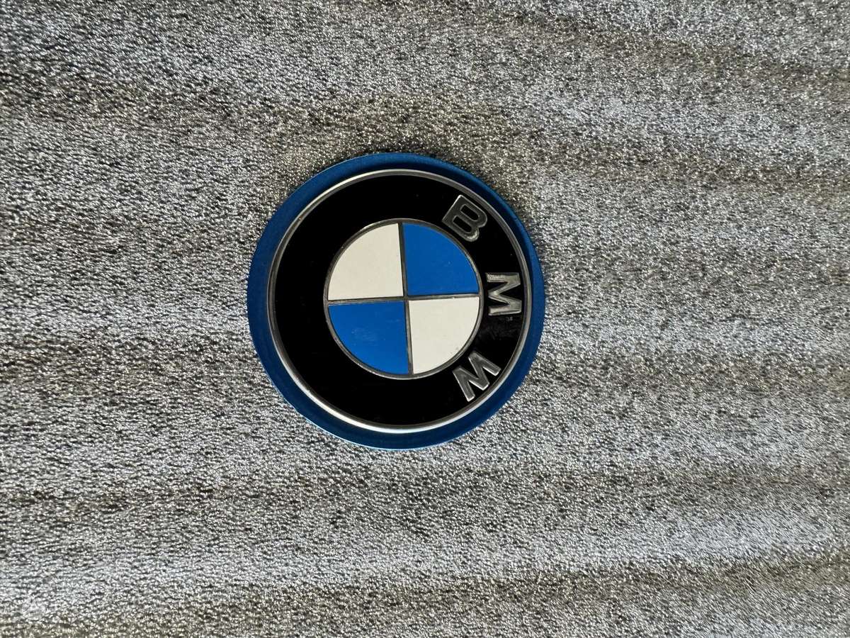 BMW i4 kėbulo dalys