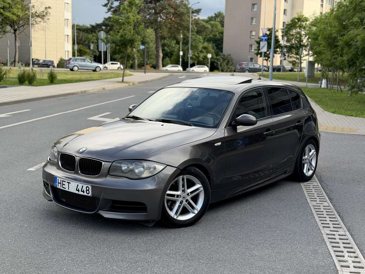 BMW 120, 2.0 l., Хэтчбек