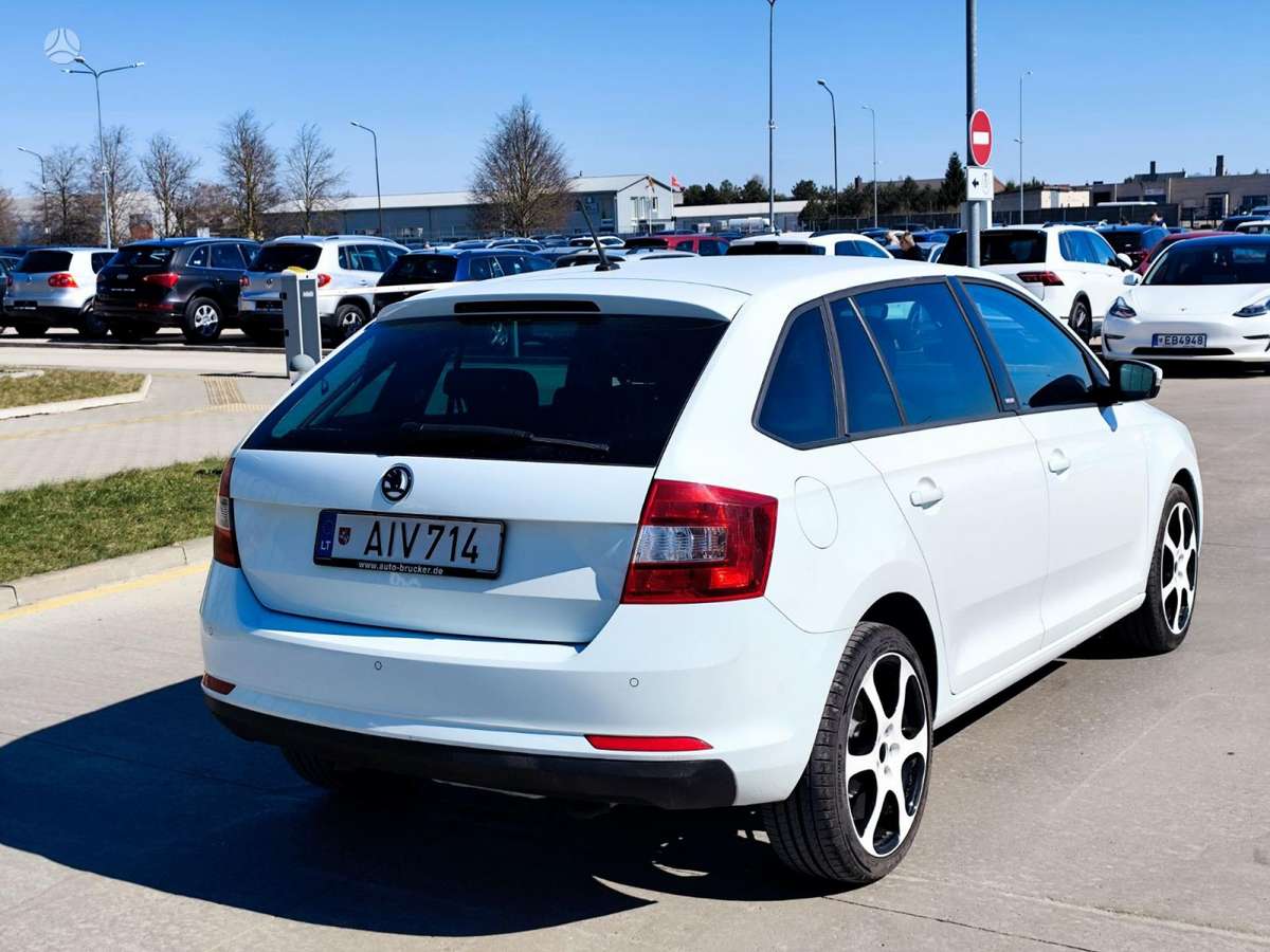 Skoda Rapid, 1.4 l., hatchback