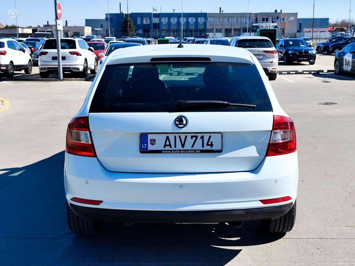 Skoda Rapid, 1.4 l., hatchback